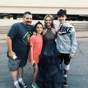 Meet your Posher, Bailey